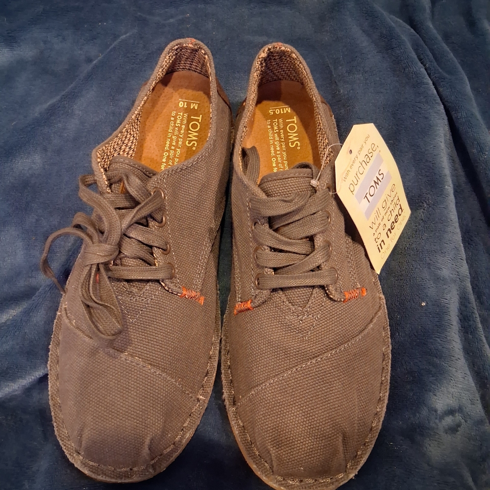 TOMS Men's Casual Shoes